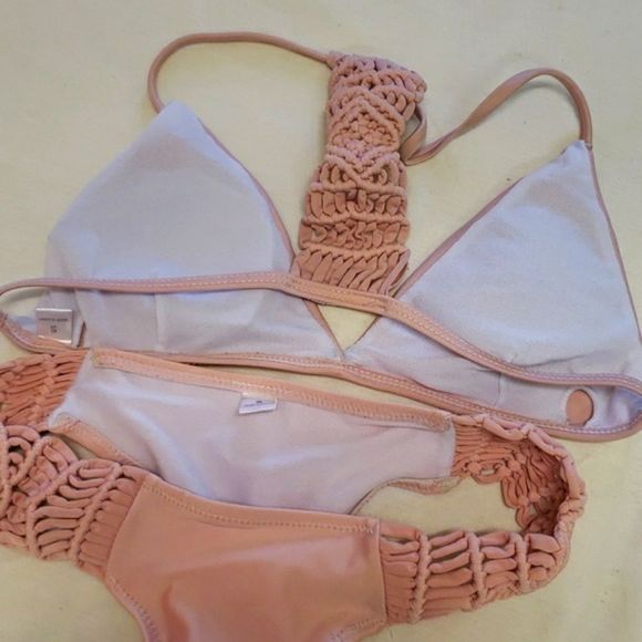 Baby Pink Macrame 2 Piece Low Cut Skimpy Coverage Bikini Small - Picture 4 of 6